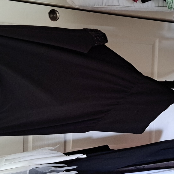 Top - Picture 4 of 4